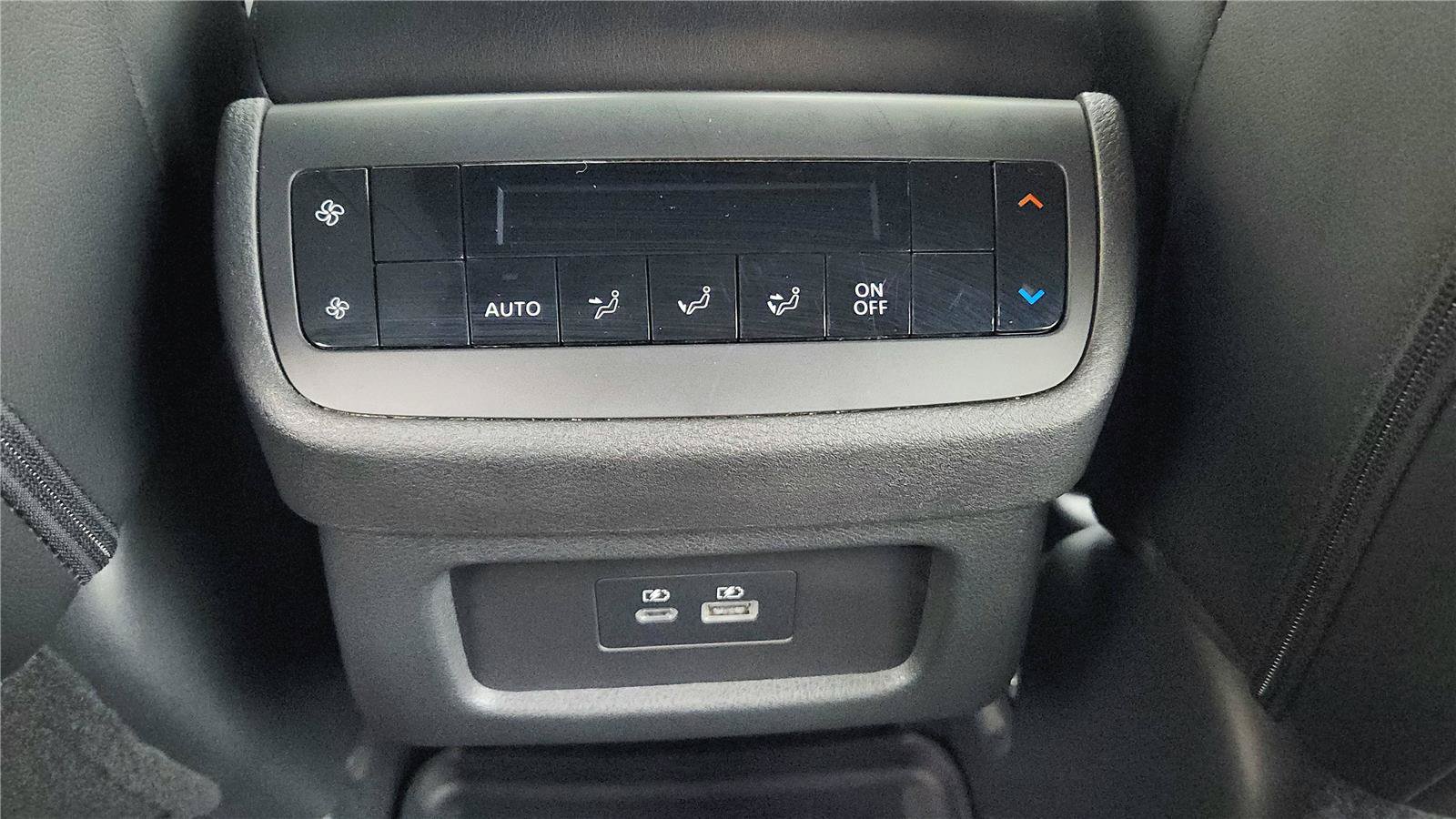 Used 2023 Nissan Pathfinder Rock Creek AWD/4WD image 22