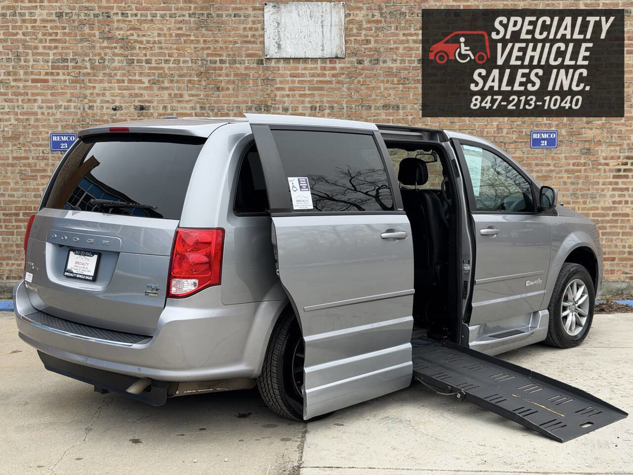 Used 2014 Dodge Grand Caravan R/T