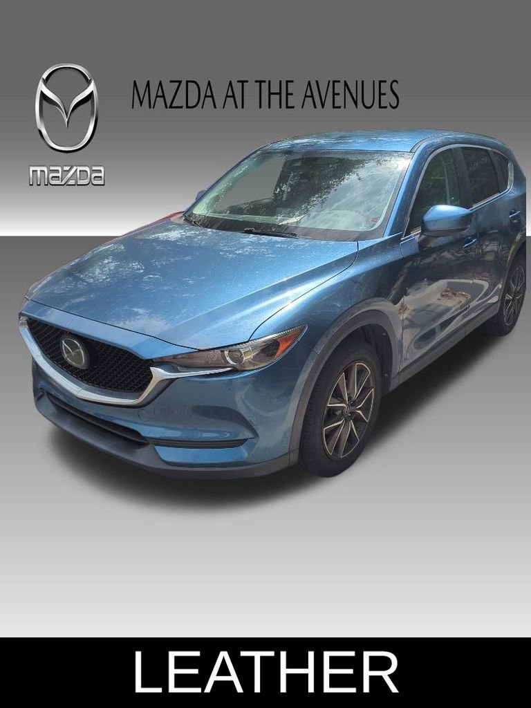 Used 2018 MAZDA CX-5 Touring FWD image 2