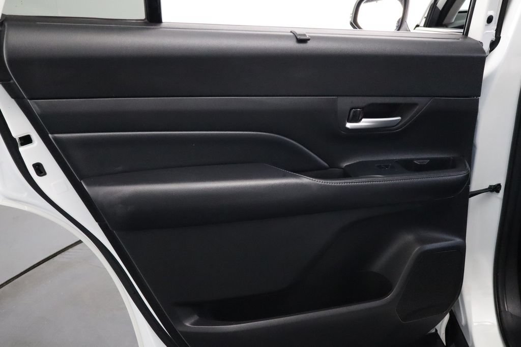 Used 2024 Toyota Grand Highlander AWD Hybrid image 36