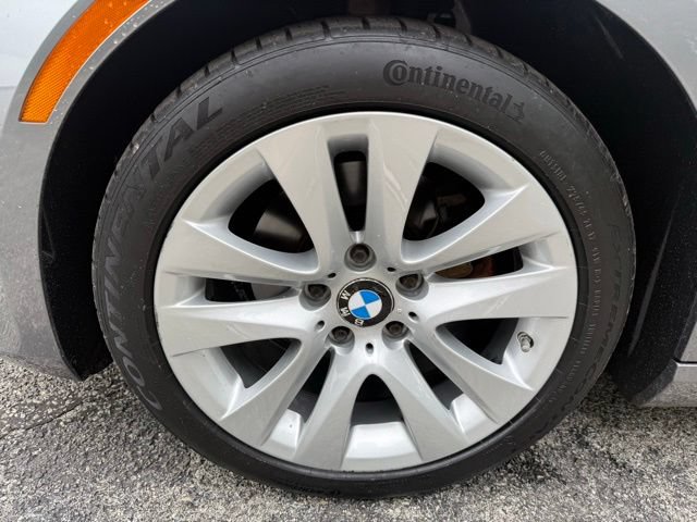Used 2011 BMW 328i xDrive Coupe AWD/4WD image 9
