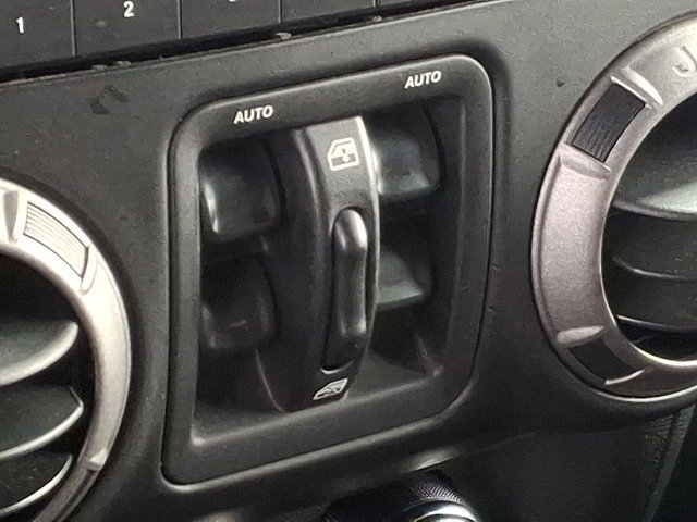 Used 2014 Jeep Wrangler Unlimited Sport w/ Quick Order Package 24S image 21