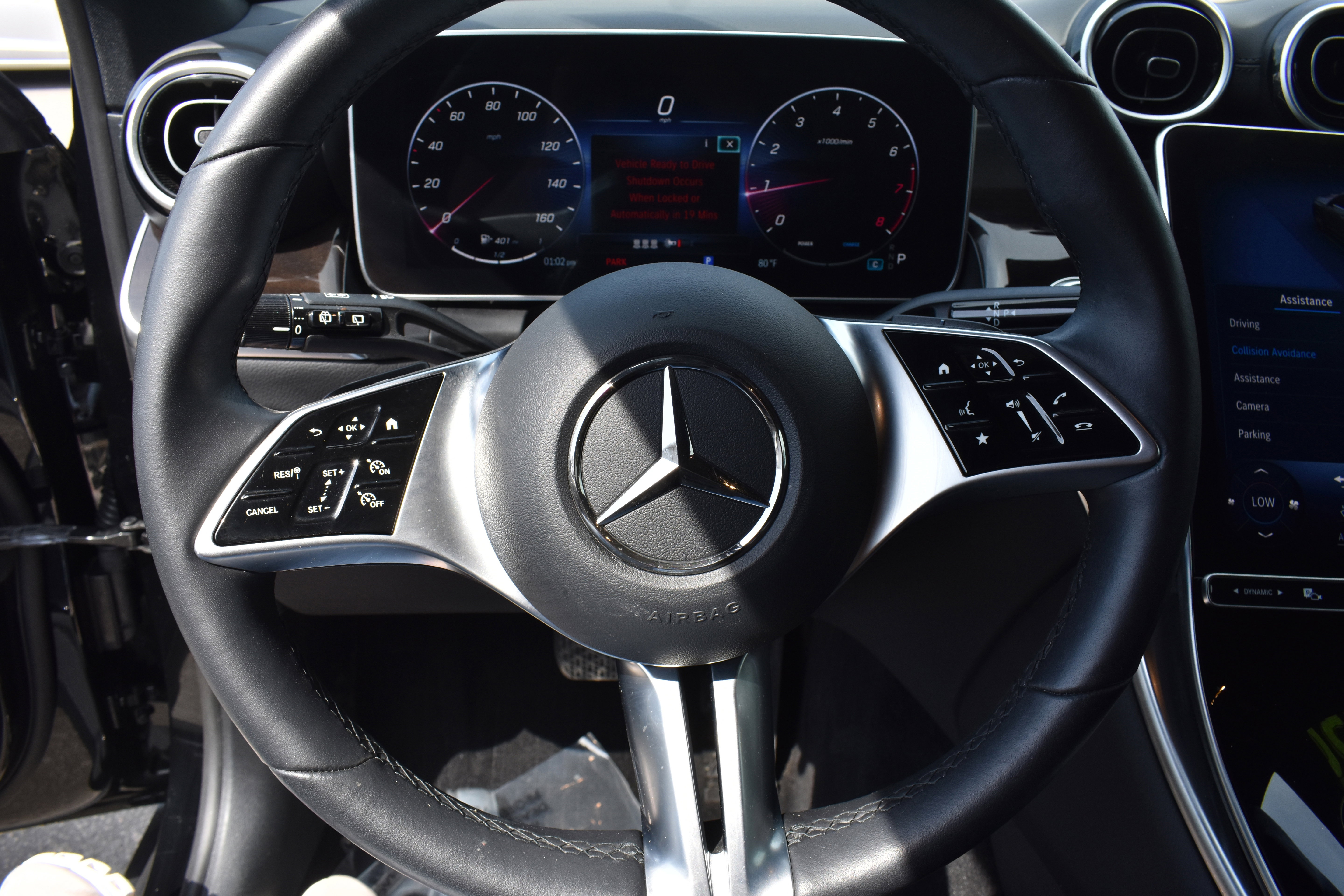 Used 2023 Mercedes-Benz GLC 300 4MATIC image 16