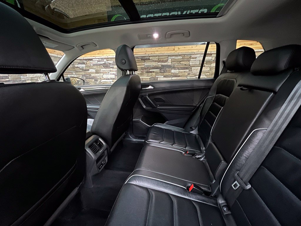Used 2019 Volkswagen Tiguan SEL Premium AWD/4WD image 37