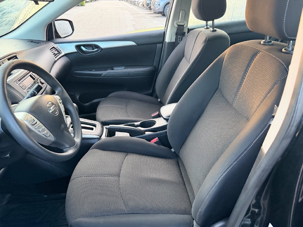 Used 2016 Nissan Sentra S FWD image 10