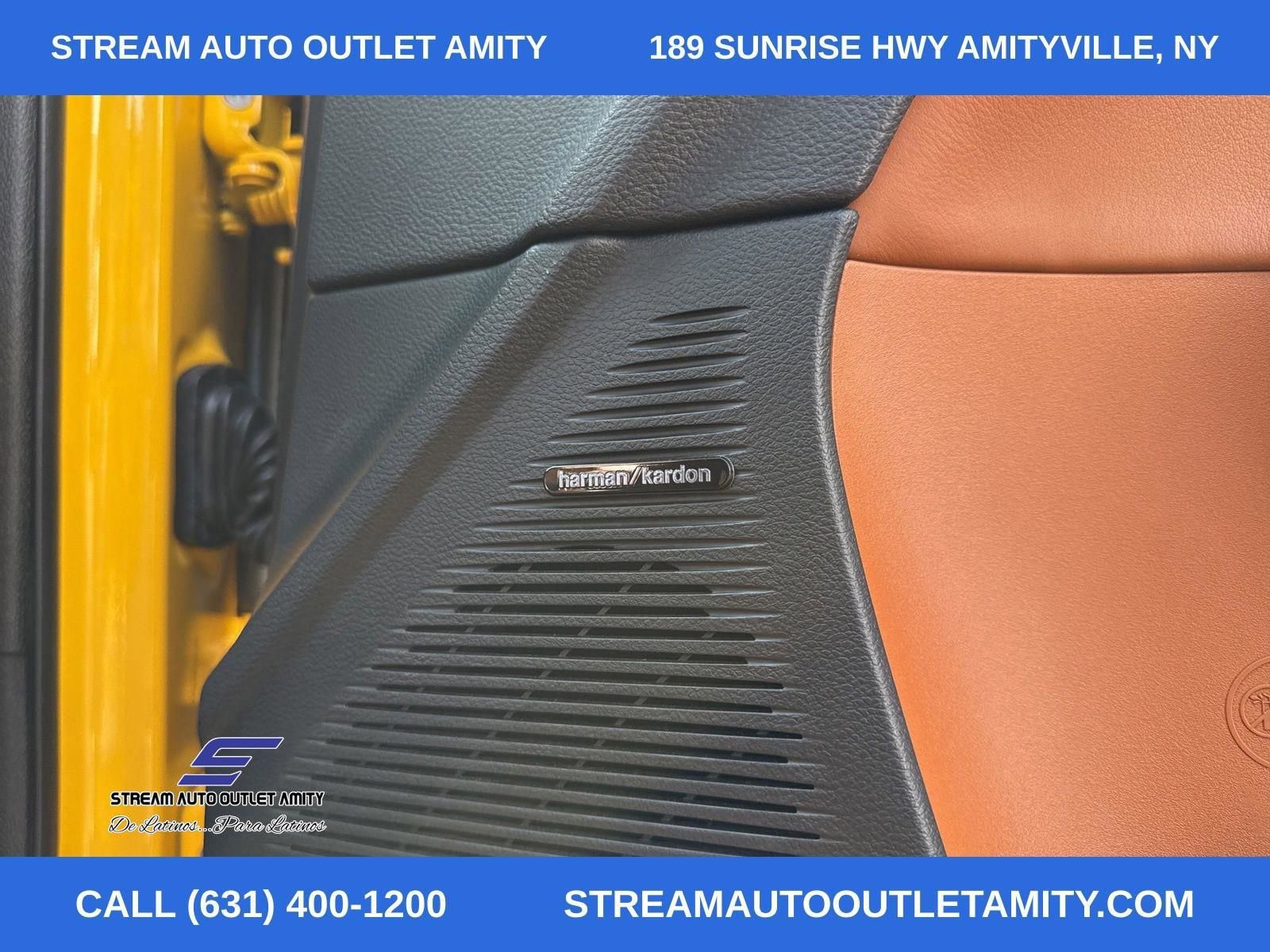 Used 2017 Dodge Challenger SRT Hellcat image 14