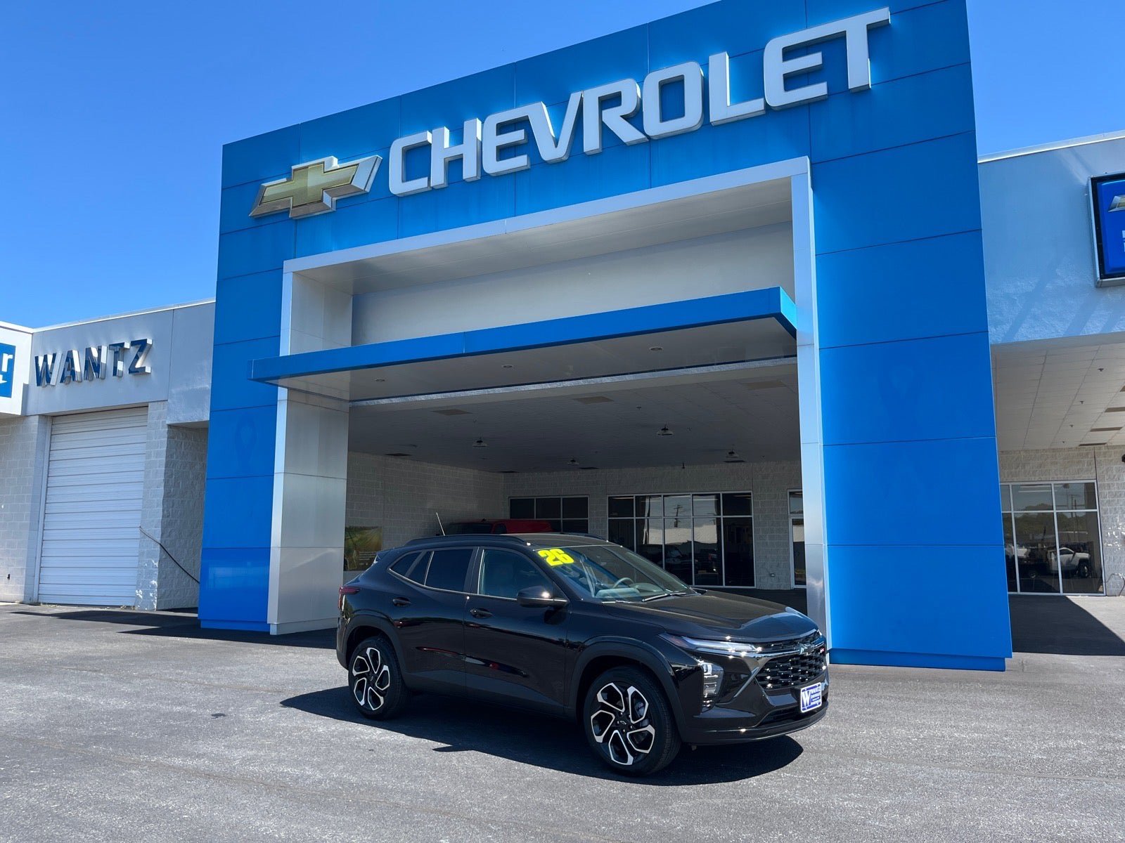 New 2026 Chevrolet Trax RS w/ Driver Confidence Package FWD image 1