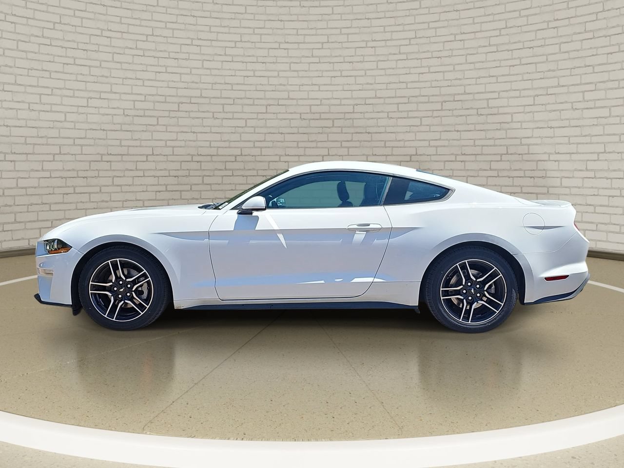Used 2023 Ford Mustang Premium RWD image 8