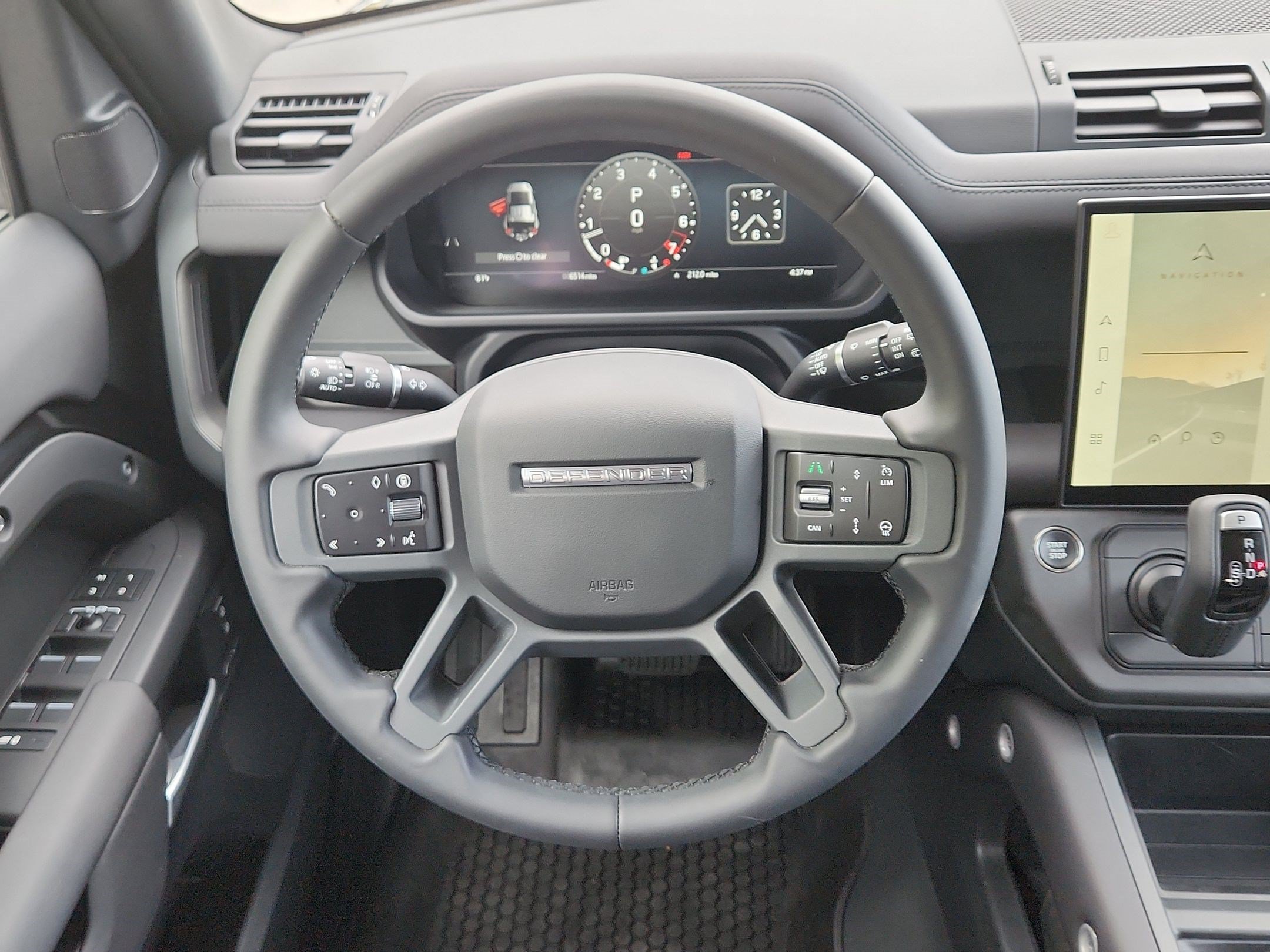 Used 2026 Land Rover Defender 110 S AWD/4WD image 25