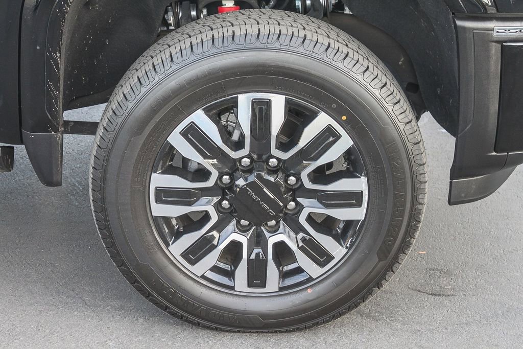 Used 2024 GMC Sierra 2500 Denali Ultimate AWD/4WD image 14