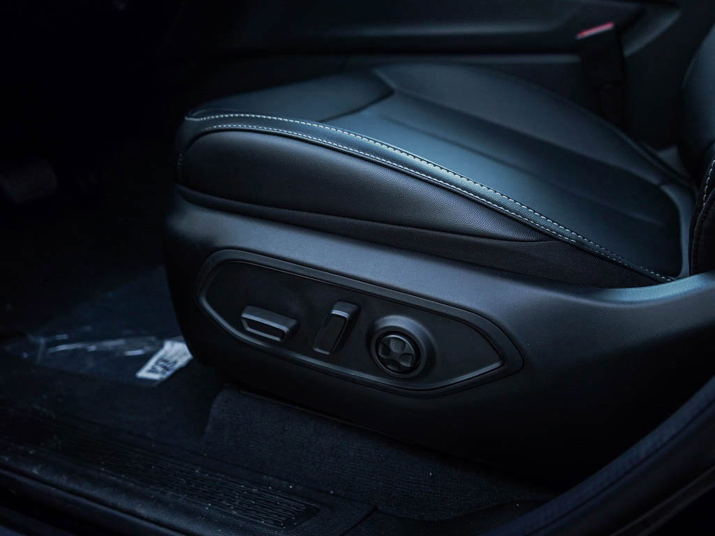 New 2025 Jeep Grand Cherokee Limited image 19