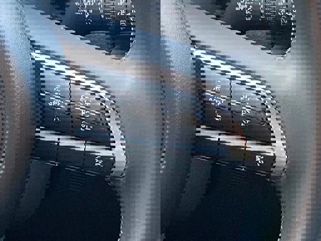 Used 2024 MAZDA MAZDA3 s image 9