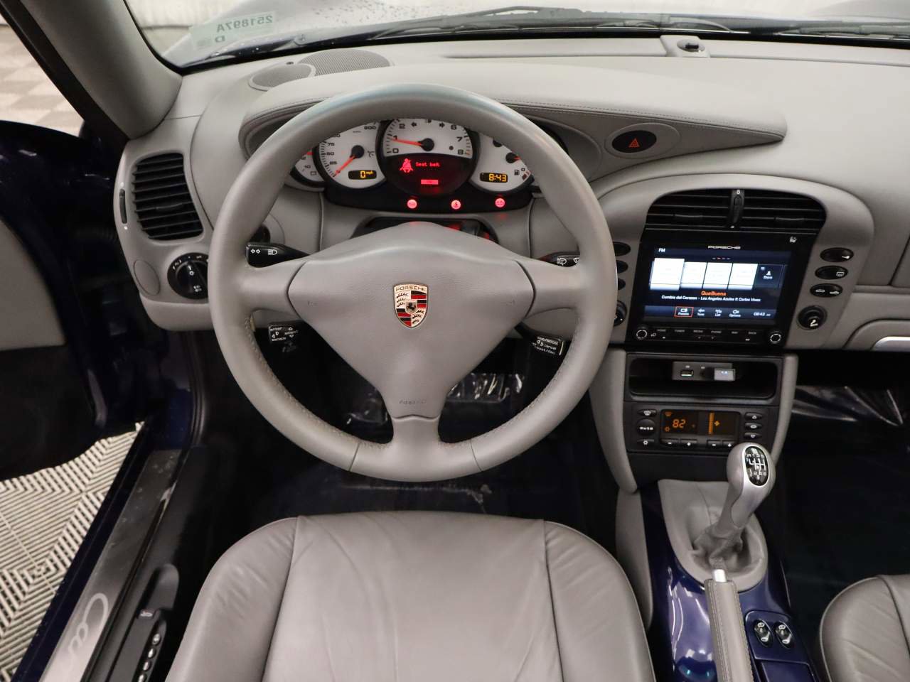 Used 2003 Porsche 911 Carrera image 14