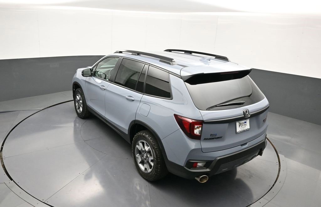 Certified 2022 Honda Passport TrailSport image 40