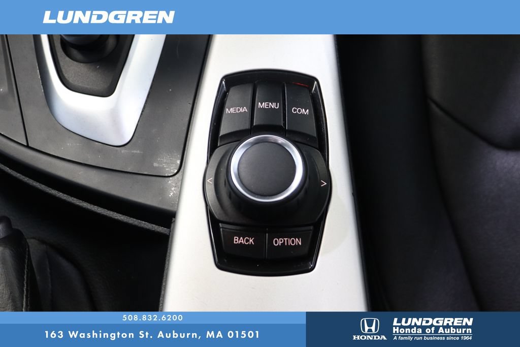 Used 2018 BMW 320i xDrive Sedan w/ Convenience Package AWD/4WD image 26