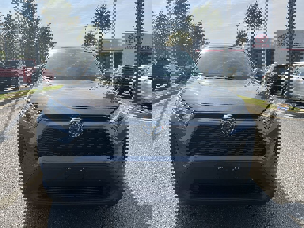 Used 2022 Toyota RAV4 XLE w/ Carpet Mat Package (TMS) image 3