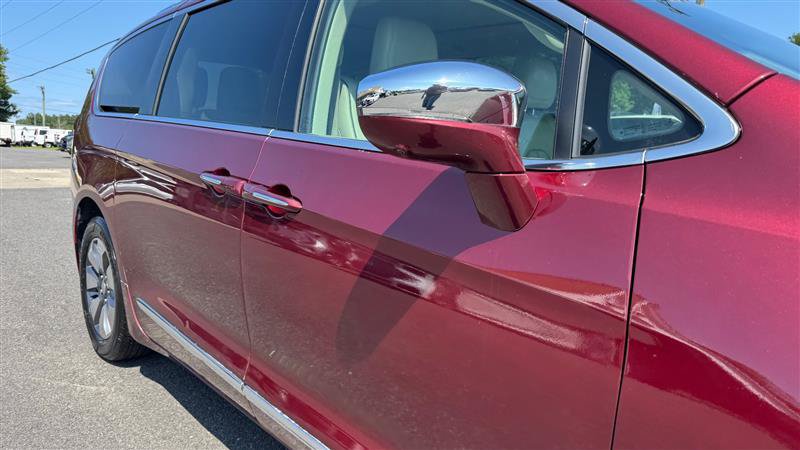 Used 2018 Chrysler Pacifica Limited w/ Advanced Safetytec Group FWD image 20