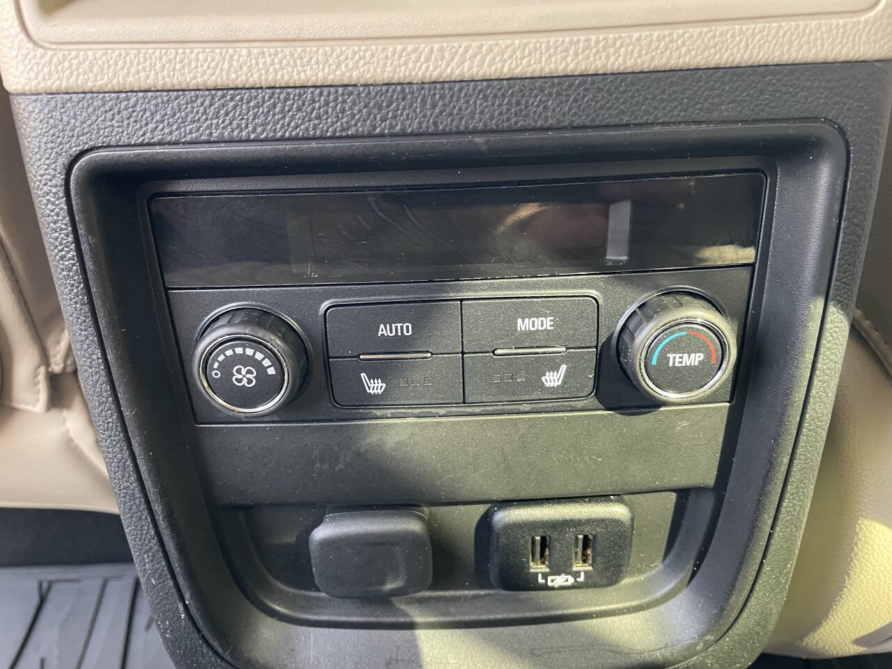 Used 2017 Buick Envision Premium w/ Driver Confidence Package AWD/4WD image 5