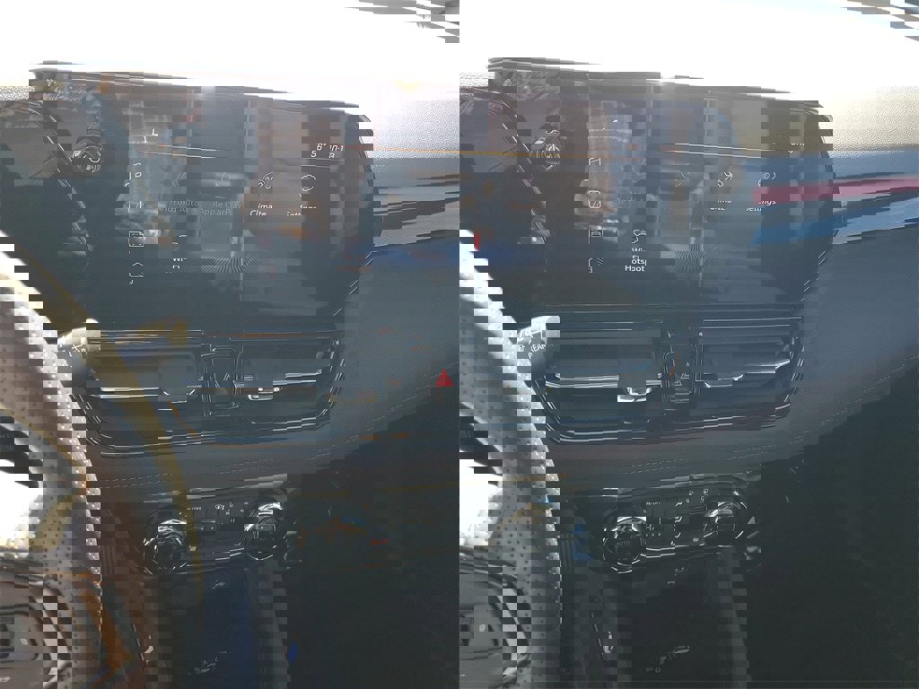 Used 2026 Chevrolet TrailBlazer RS w/ Convenience Package image 16