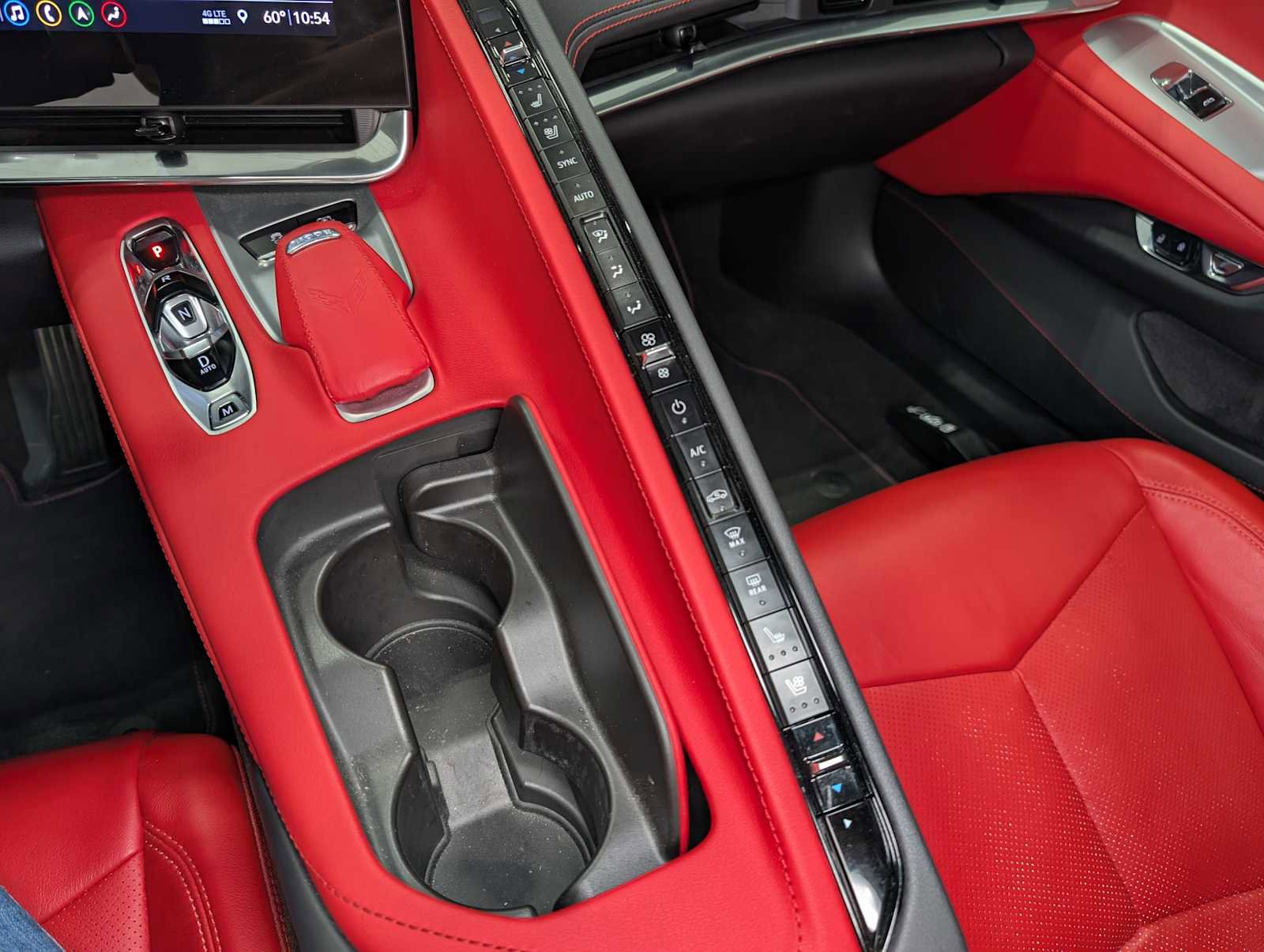 Used 2020 Chevrolet Corvette Stingray Preferred Cpe w/ 2LT Preferred Equipment Group RWD image 27