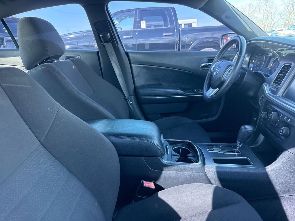 Used 2013 Dodge Charger R/T image 12