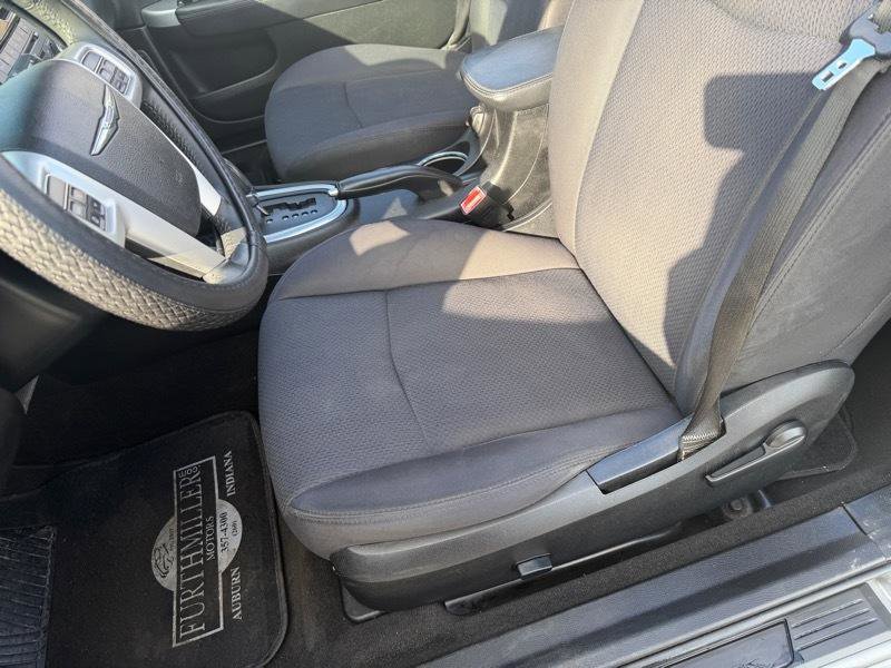 Used 2013 Chrysler 200 Touring image 15