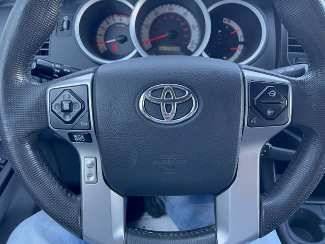 Used 2015 Toyota Tacoma 2WD Double Cab w/ Convenience Package image 16