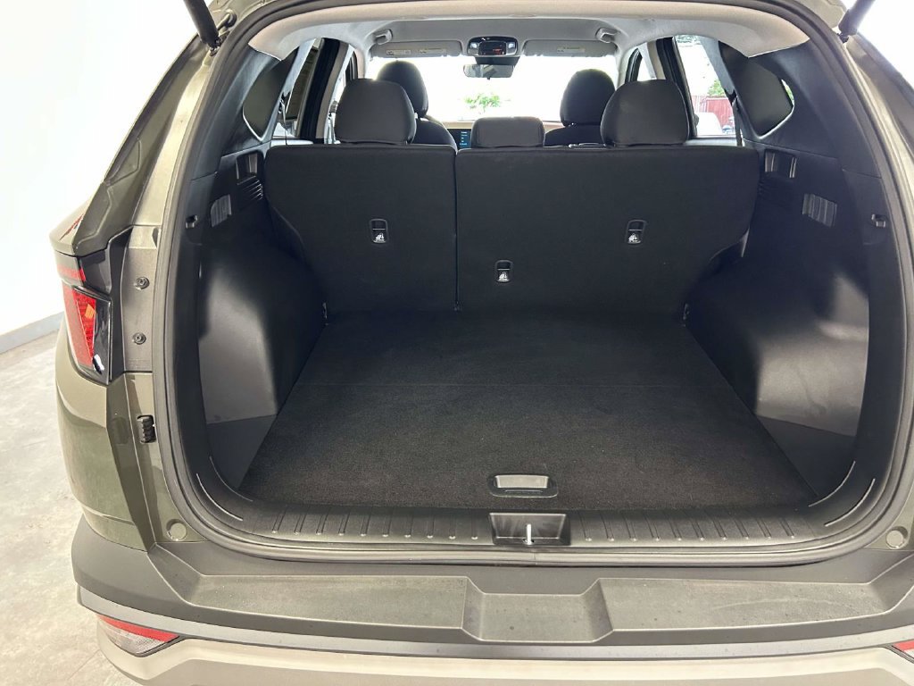 Used 2026 Hyundai Tucson SEL Plus FWD image 11