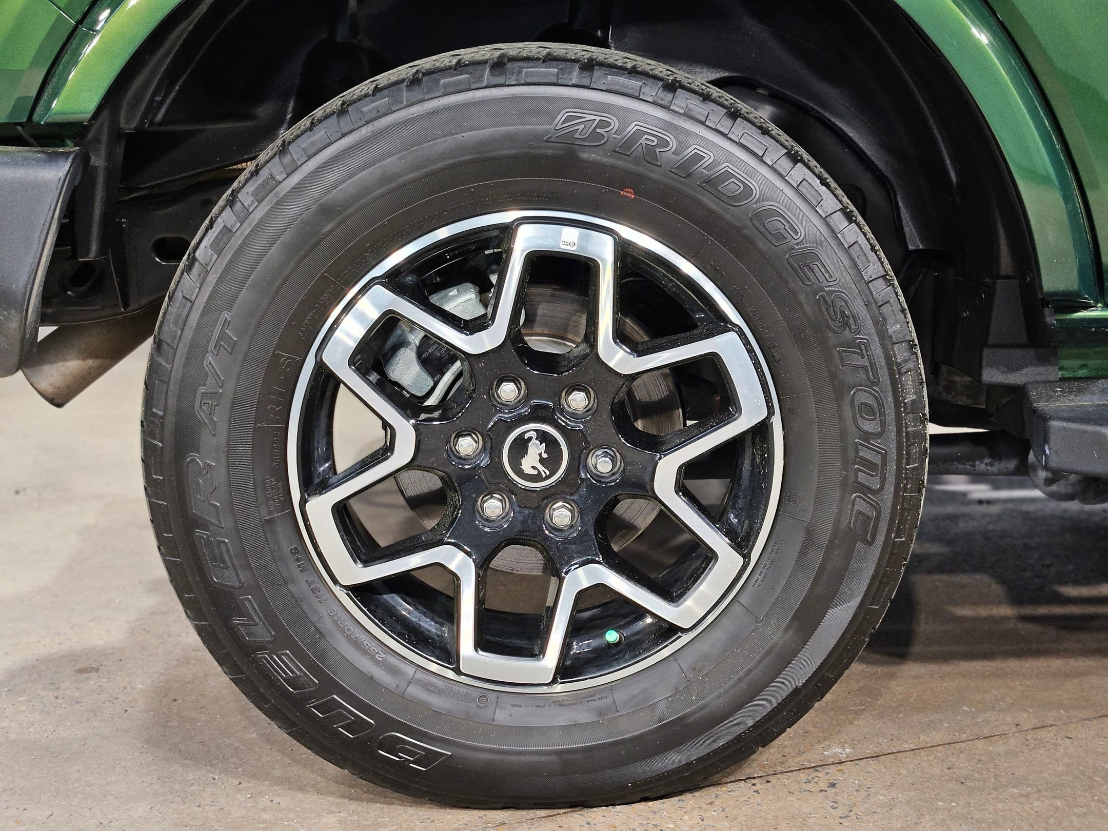 Used 2023 Ford Bronco Outer Banks image 17