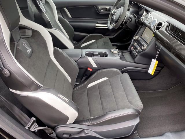Used 2022 Ford Mustang Shelby GT500 w/ Carbon Fiber Track Pack RWD image 26