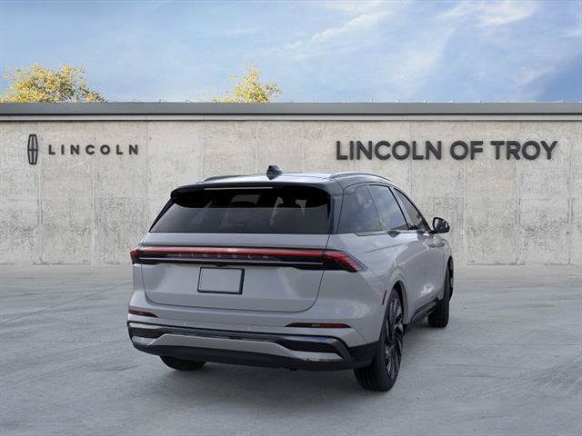 New 2026 Lincoln Nautilus Reserve w/ Jet Appearance Package AWD/4WD image 8