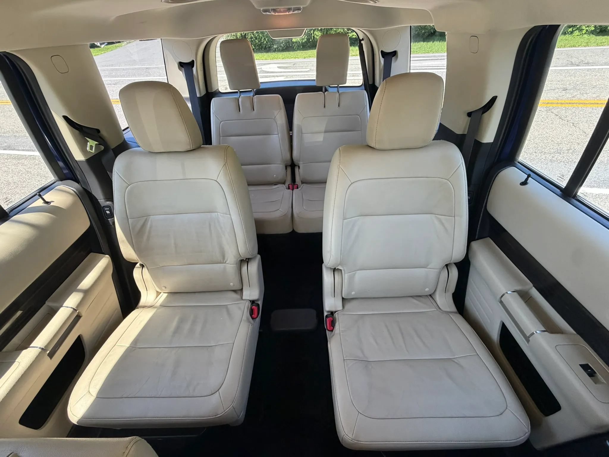 Used 2015 Ford Flex SEL w/ Equipment Group 202A AWD/4WD image 17
