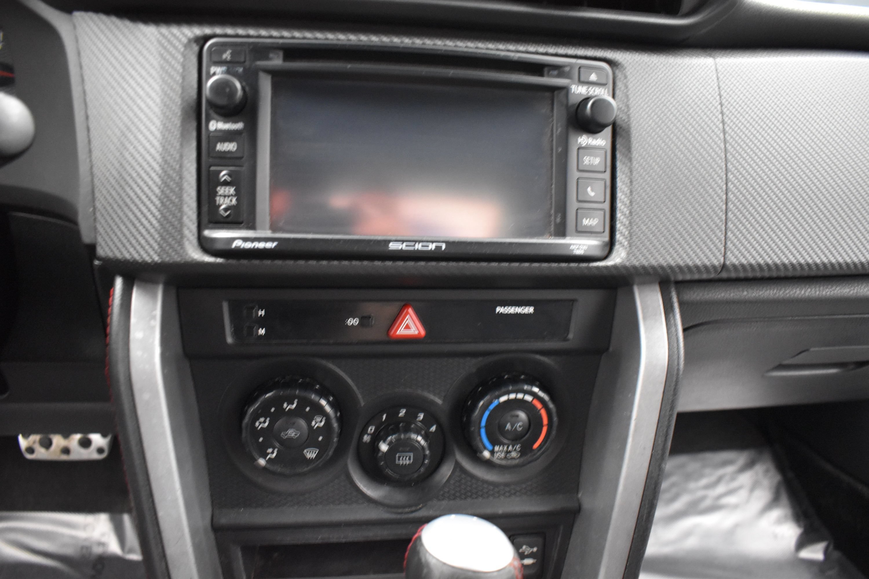Used 2015 Scion FR-S RWD image 6