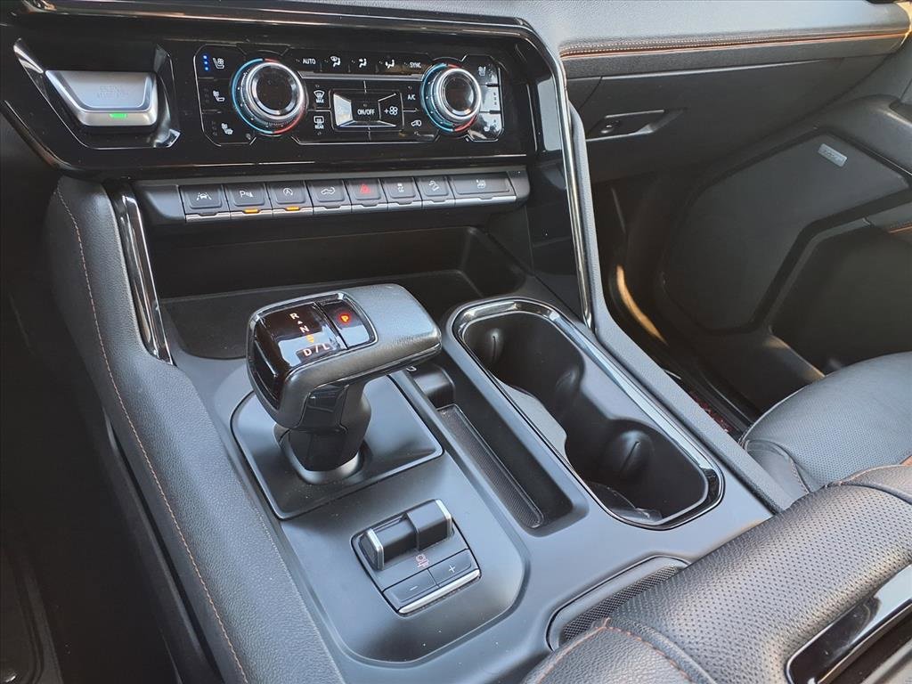 Used 2022 GMC Sierra 1500 AT4 w/ Sierra Safety Plus Package image 29