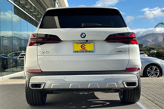 New 2026 BMW X5 sDrive40i w/ Climate Comfort Package image 4