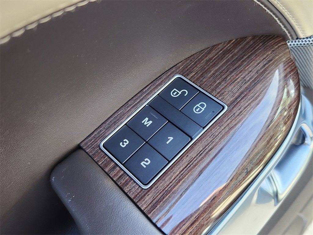 Used 2020 Land Rover Range Rover Sport HSE Dynamic image 28