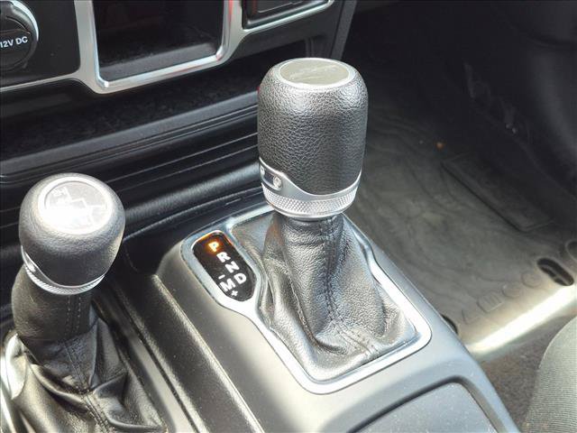 Used 2021 Jeep Gladiator Sport AWD/4WD image 12