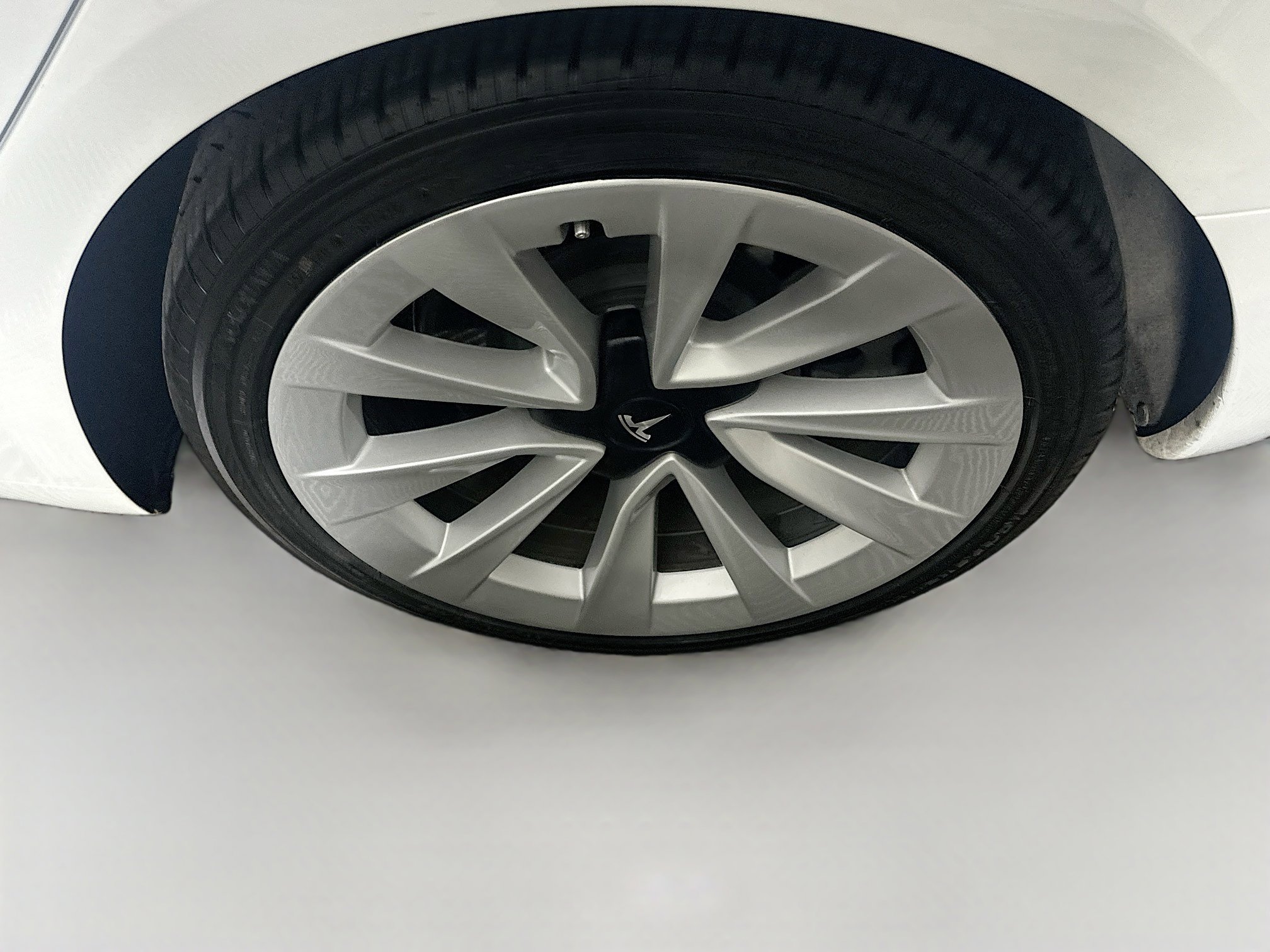 Used 2021 Tesla Model 3 Long Range image 11