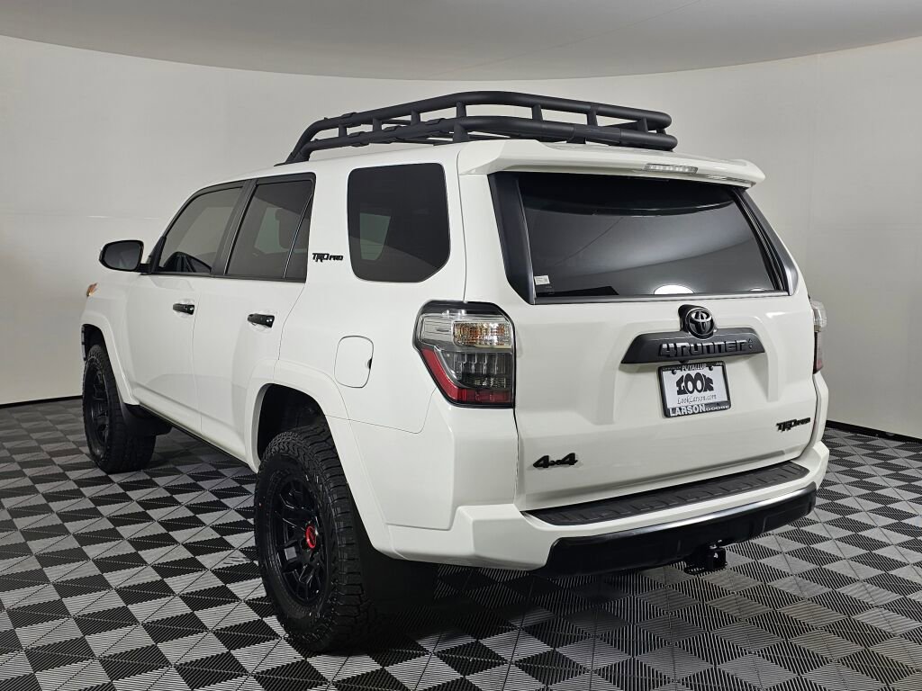 Used 2022 Toyota 4Runner TRD Pro AWD/4WD image 5