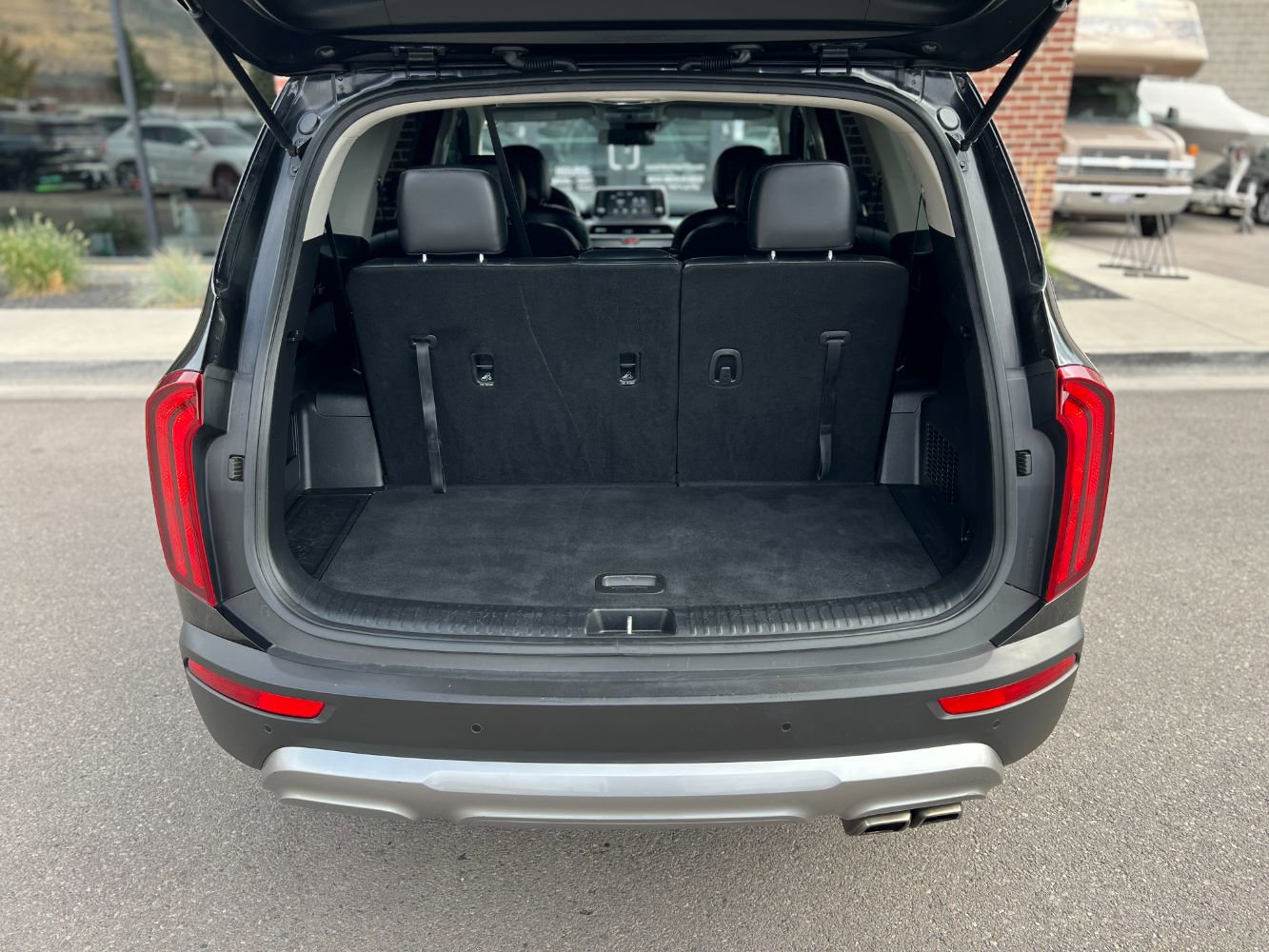 Used 2020 Kia Telluride S image 32