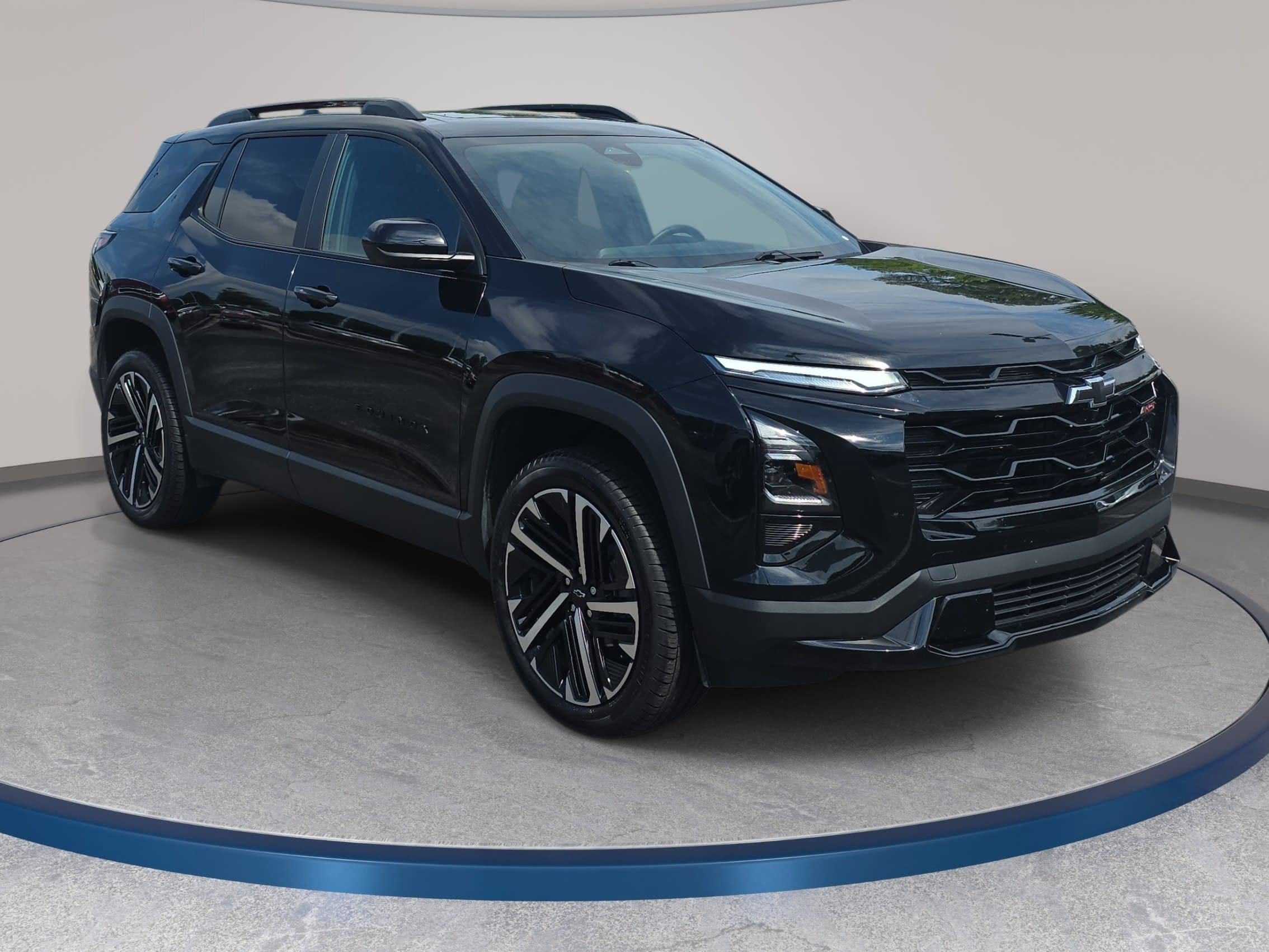 Used 2026 Chevrolet Equinox RS FWD image 3