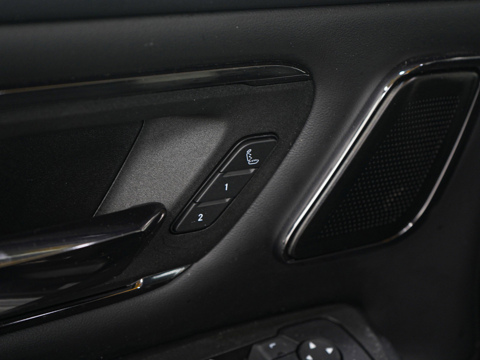 Used 2025 RAM 1500 Limited image 25