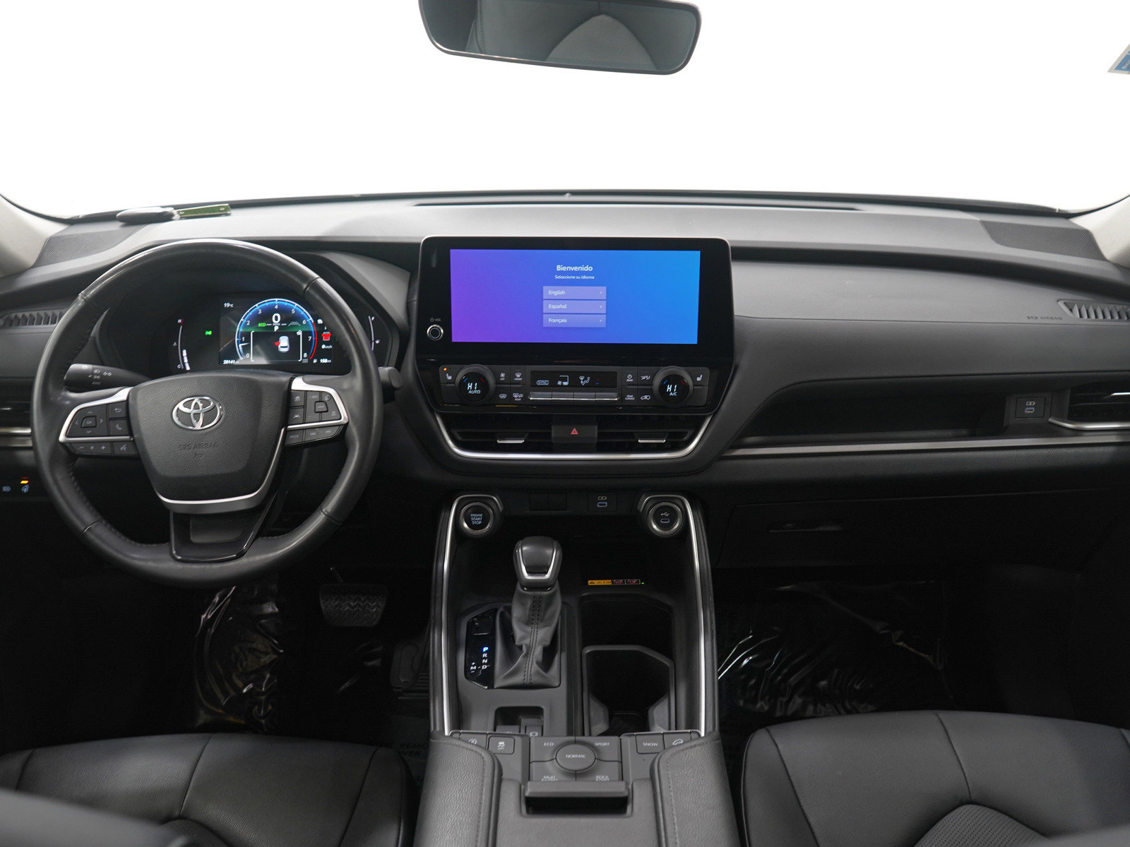 Used 2024 Toyota Grand Highlander XLE image 17