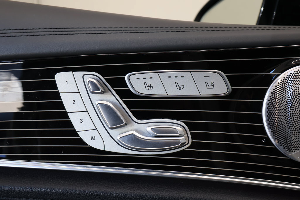 Used 2020 Mercedes-Benz E 350 Sedan image 16