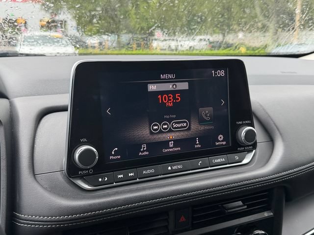 Used 2024 Nissan Rogue S AWD/4WD image 22