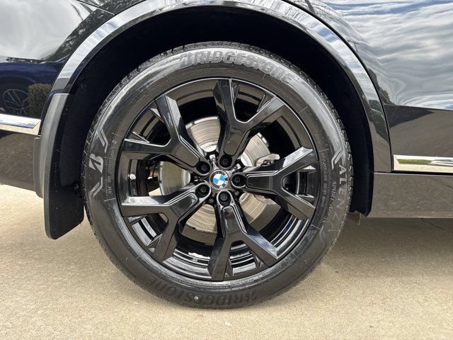 Used 2025 BMW X7 xDrive40i AWD/4WD image 31