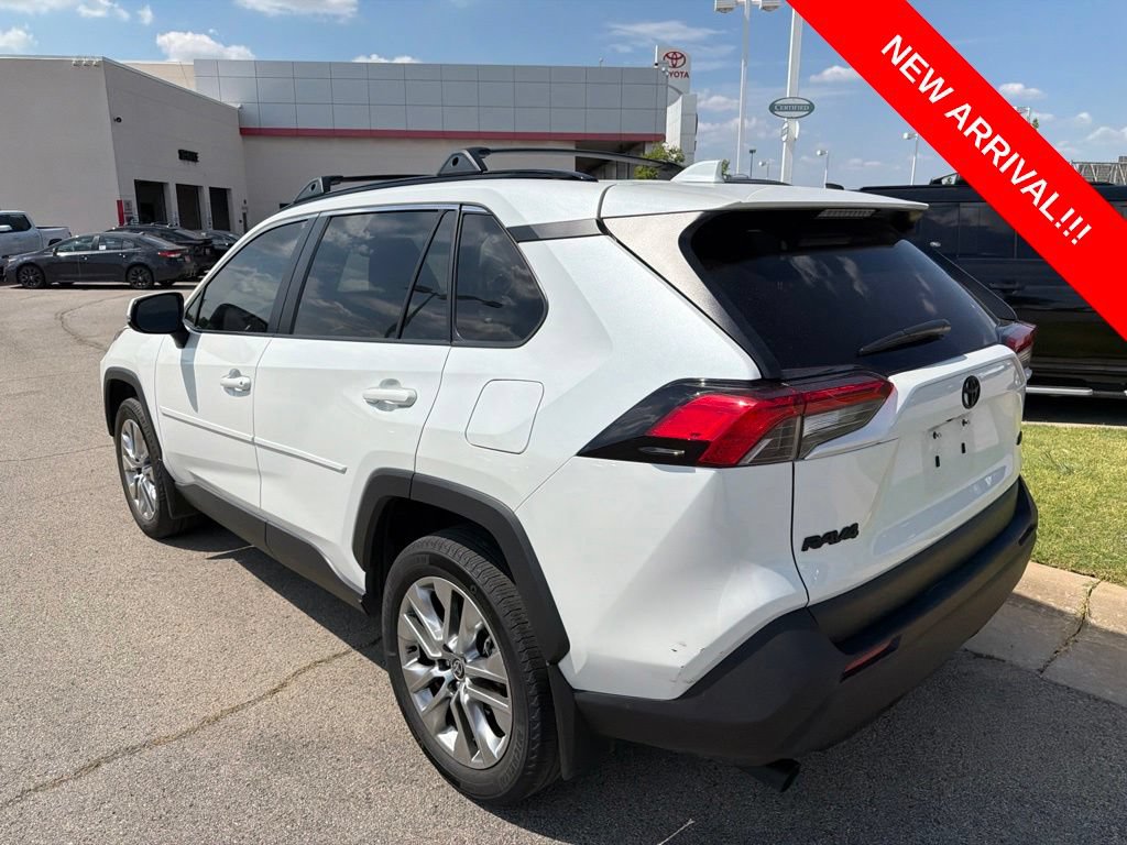 Used 2025 Toyota RAV4 XLE Premium FWD image 6