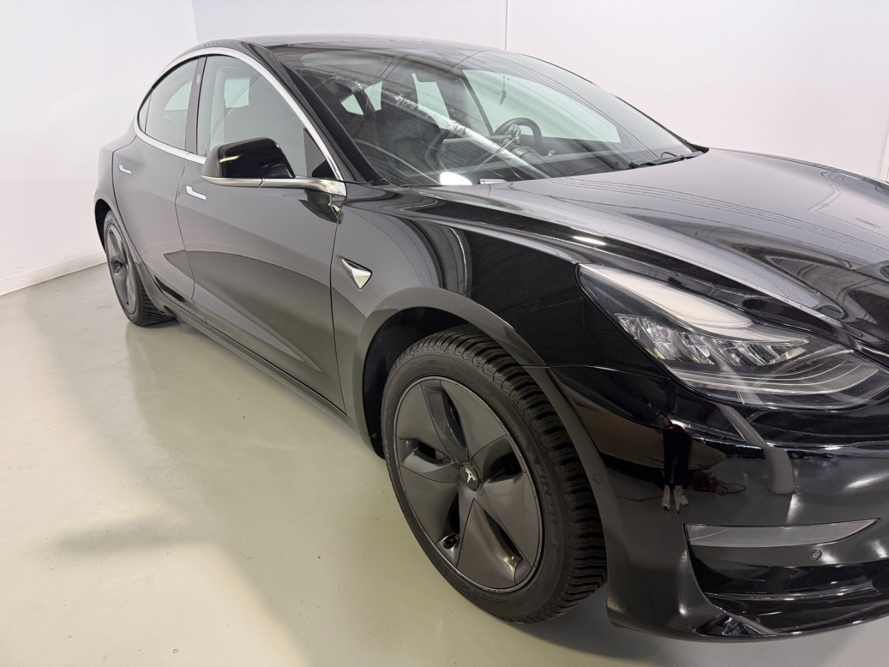 Used 2019 Tesla Model 3 Long Range image 27