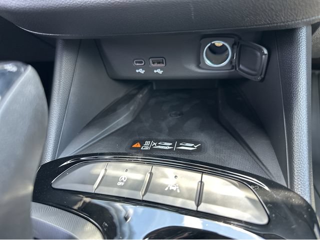 New 2026 Buick Envista Sport Touring w/ Convenience I Package FWD image 21
