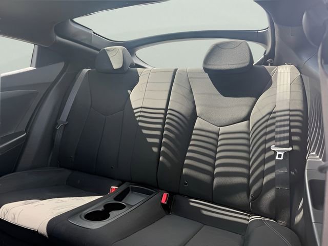 Used 2017 Hyundai Veloster Value Edition image 12